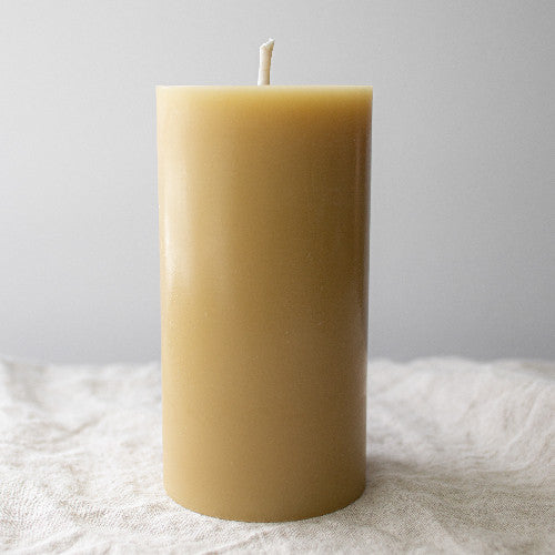 Classic Beeswax Pillar | 15cm Mid-Size Column